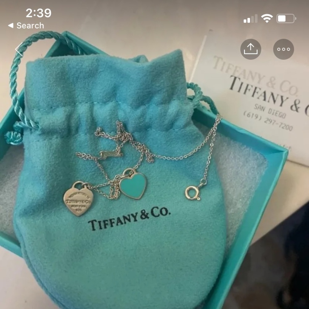 Tiffany’s necklace